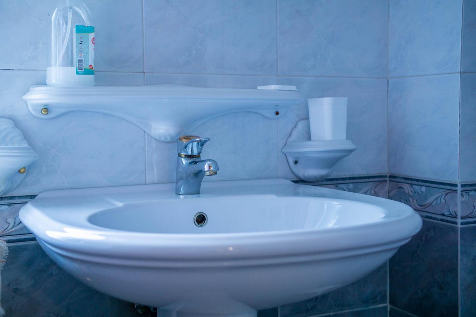 Bllok Bright Private Bedrooms With Private Bathroom On Shared Apartment Tirana Exterior photo