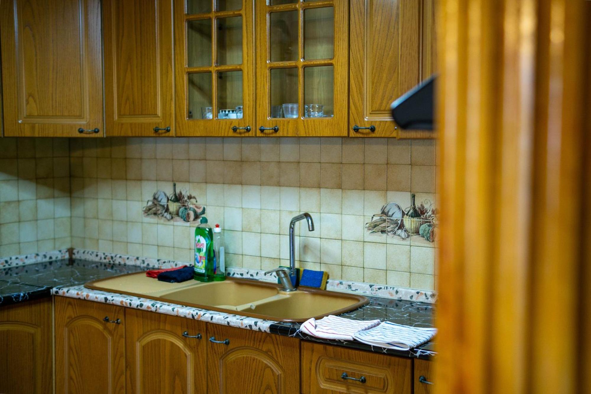 Bllok Bright Private Bedrooms With Private Bathroom On Shared Apartment Tirana Exterior photo