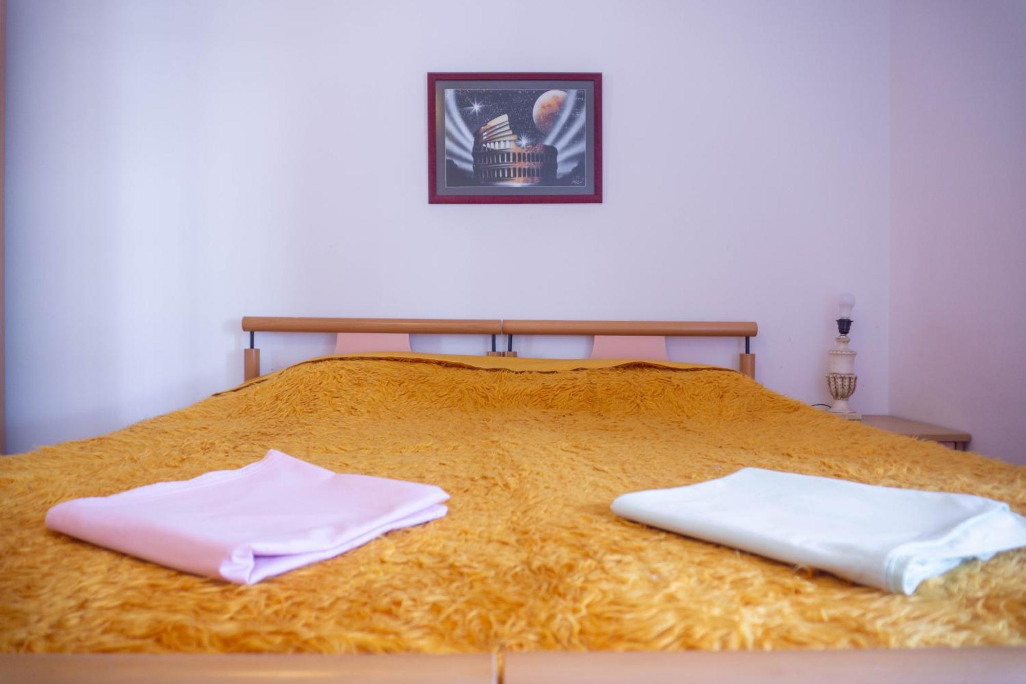 Bllok Bright Private Bedrooms With Private Bathroom On Shared Apartment Tirana Exterior photo