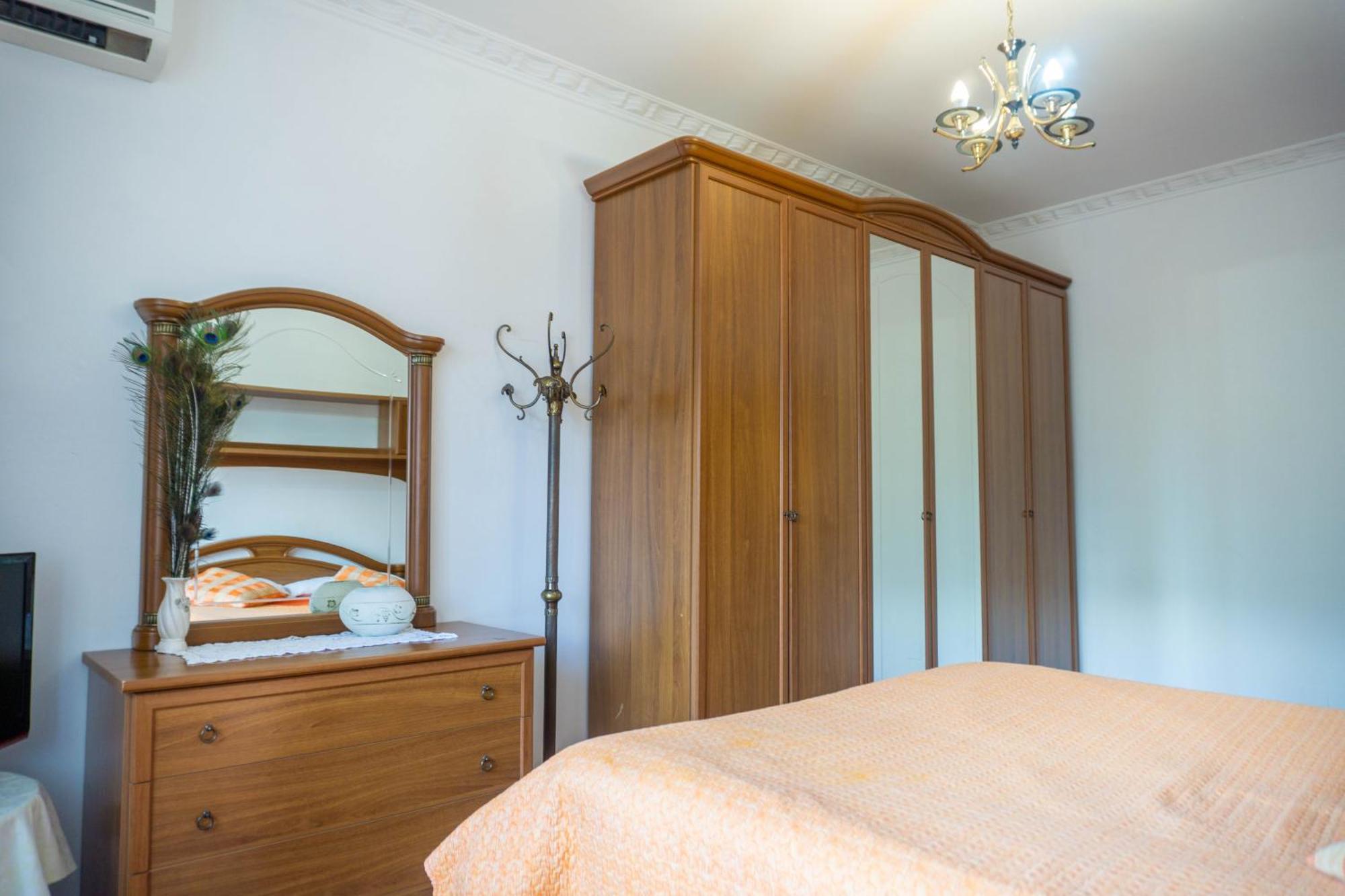Bllok Bright Private Bedrooms With Private Bathroom On Shared Apartment Tirana Exterior photo