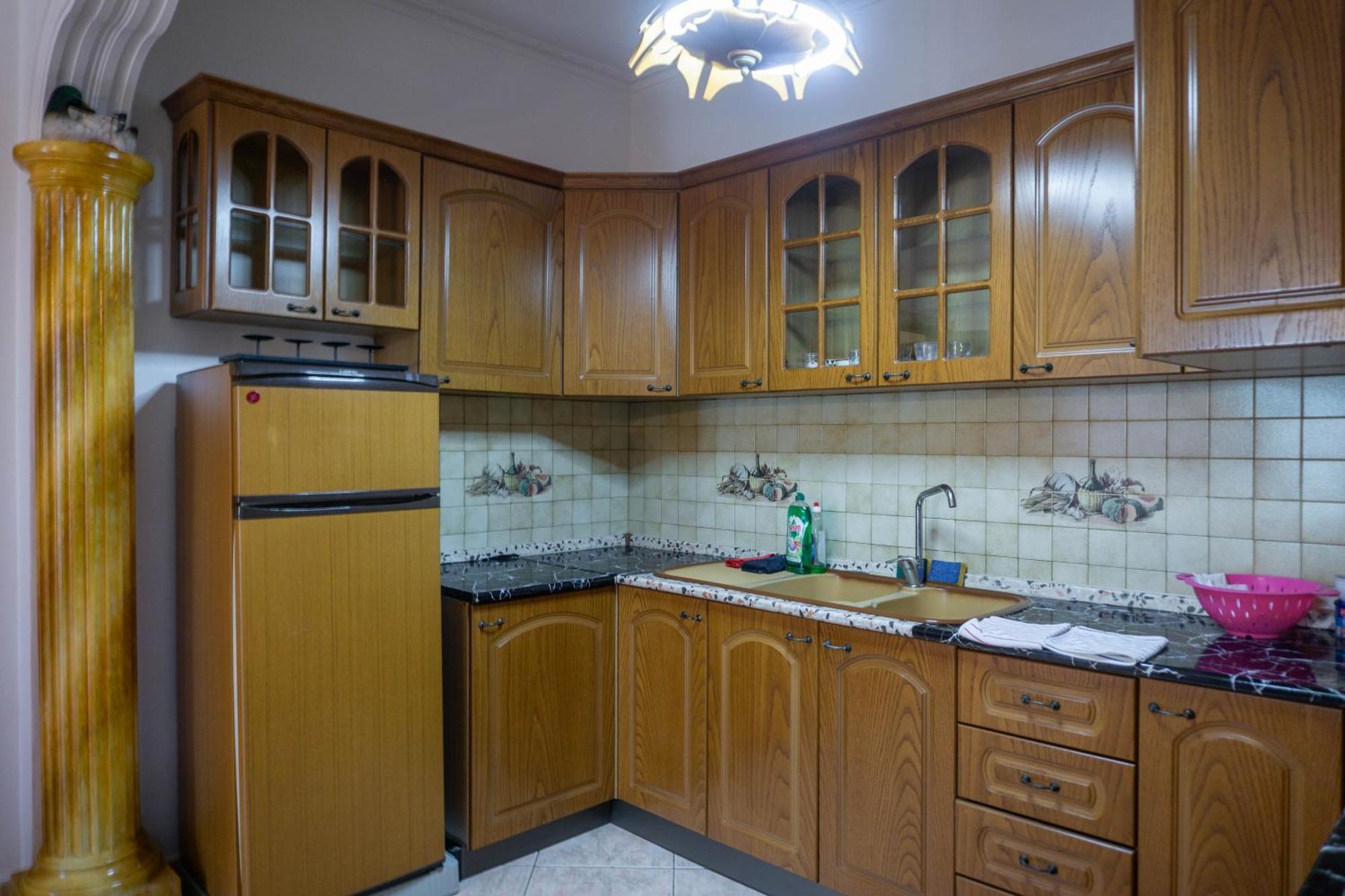 Bllok Bright Private Bedrooms With Private Bathroom On Shared Apartment Tirana Exterior photo