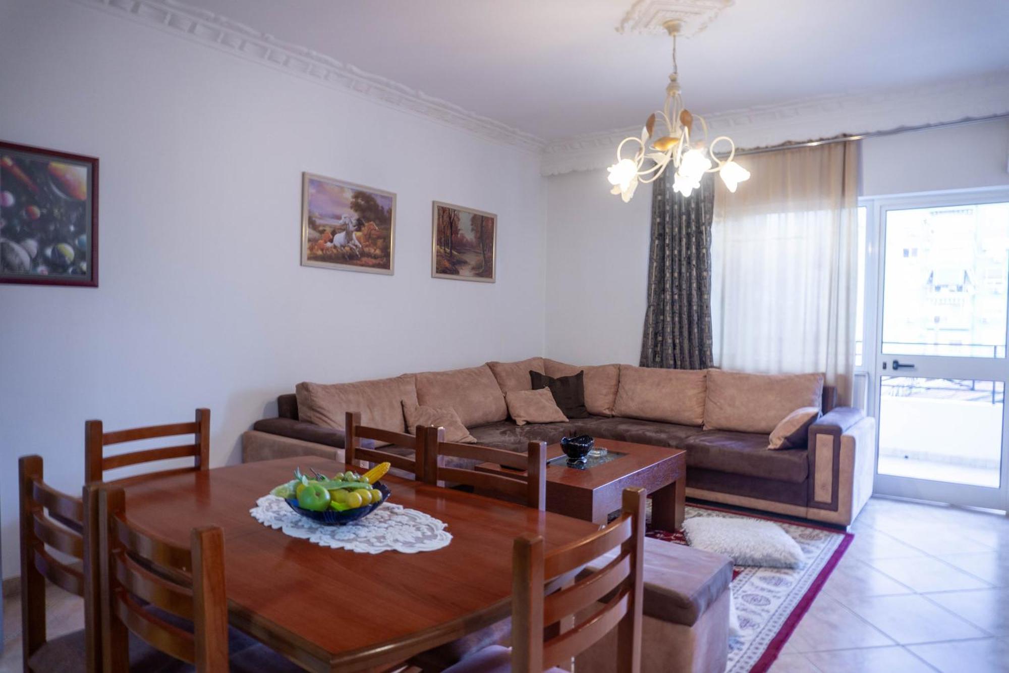 Bllok Bright Private Bedrooms With Private Bathroom On Shared Apartment Tirana Exterior photo